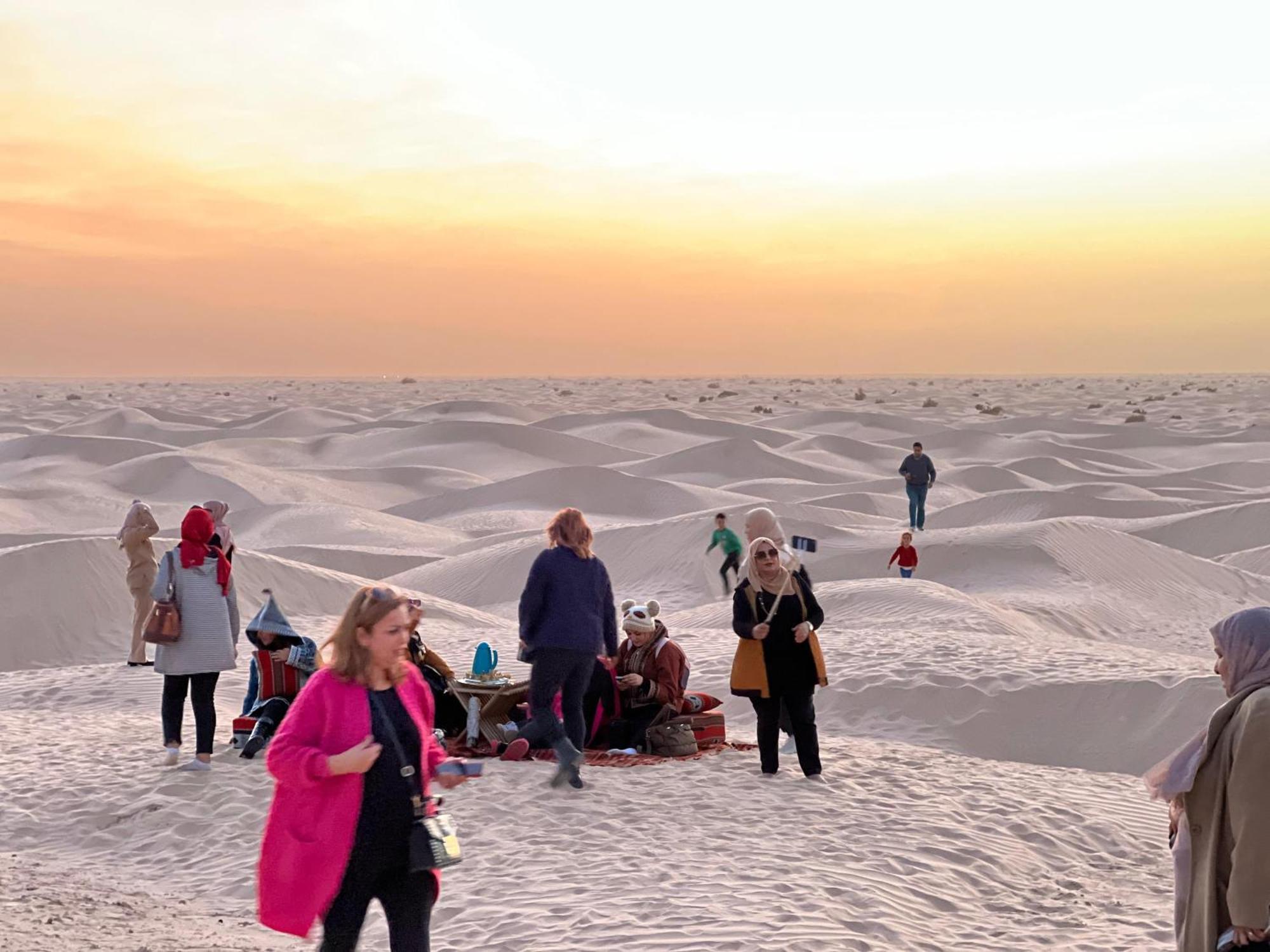 Luxury Camp Dunes Insolites Sabria Exterior foto