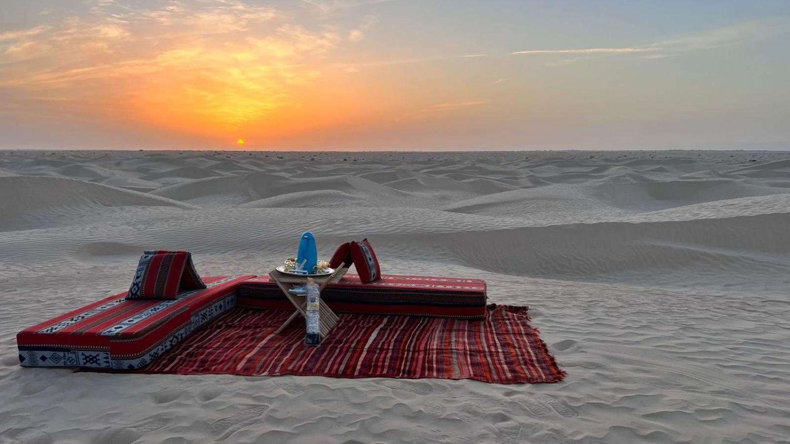 Luxury Camp Dunes Insolites Sabria Exterior foto