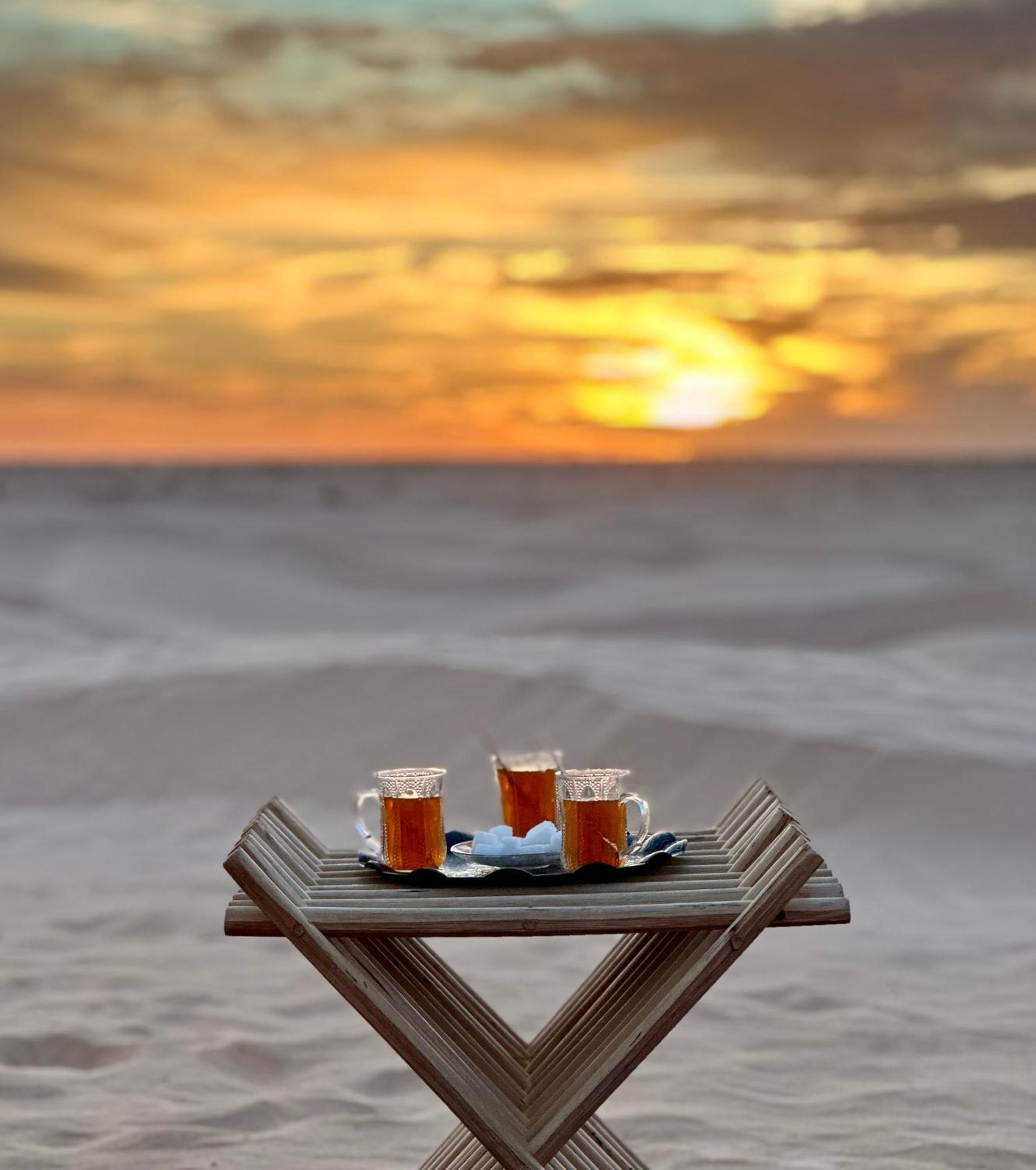 Luxury Camp Dunes Insolites Sabria Exterior foto